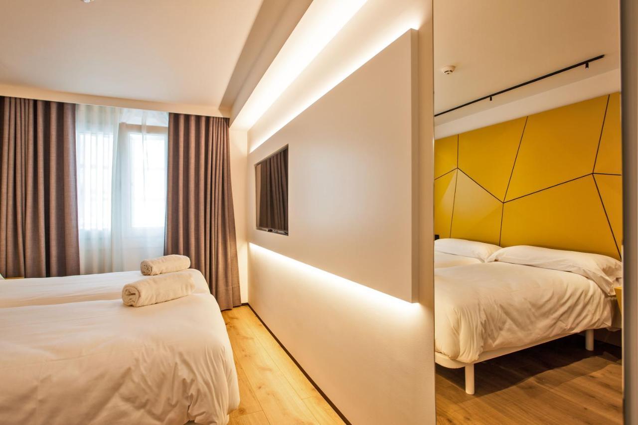Hotel Plaza Obradoiro By Bossh! Hotels Santiago de Compostela Dış mekan fotoğraf